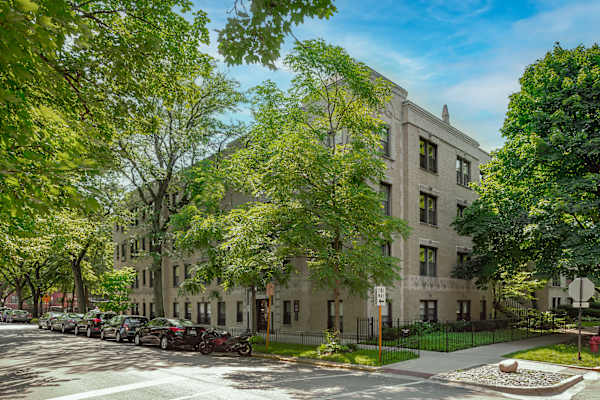 1255 W. Bryn Mawr Ave. property